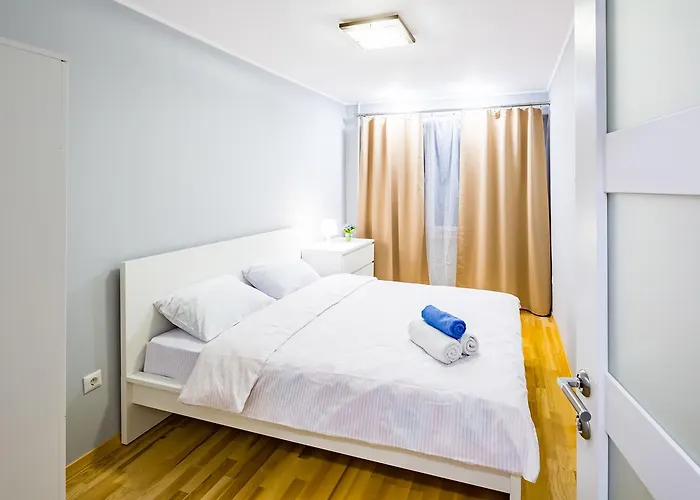 Bv Svobodu Avenue Appartement